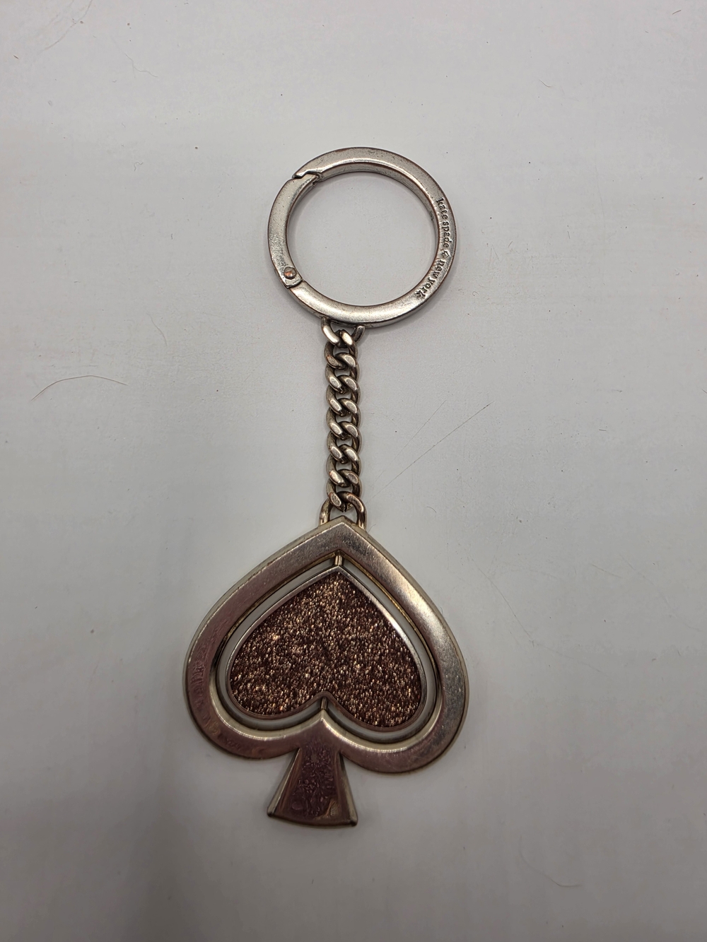 kate spade New York Shimmy Rose Pink Glitter Swivel Key Fob Keychain